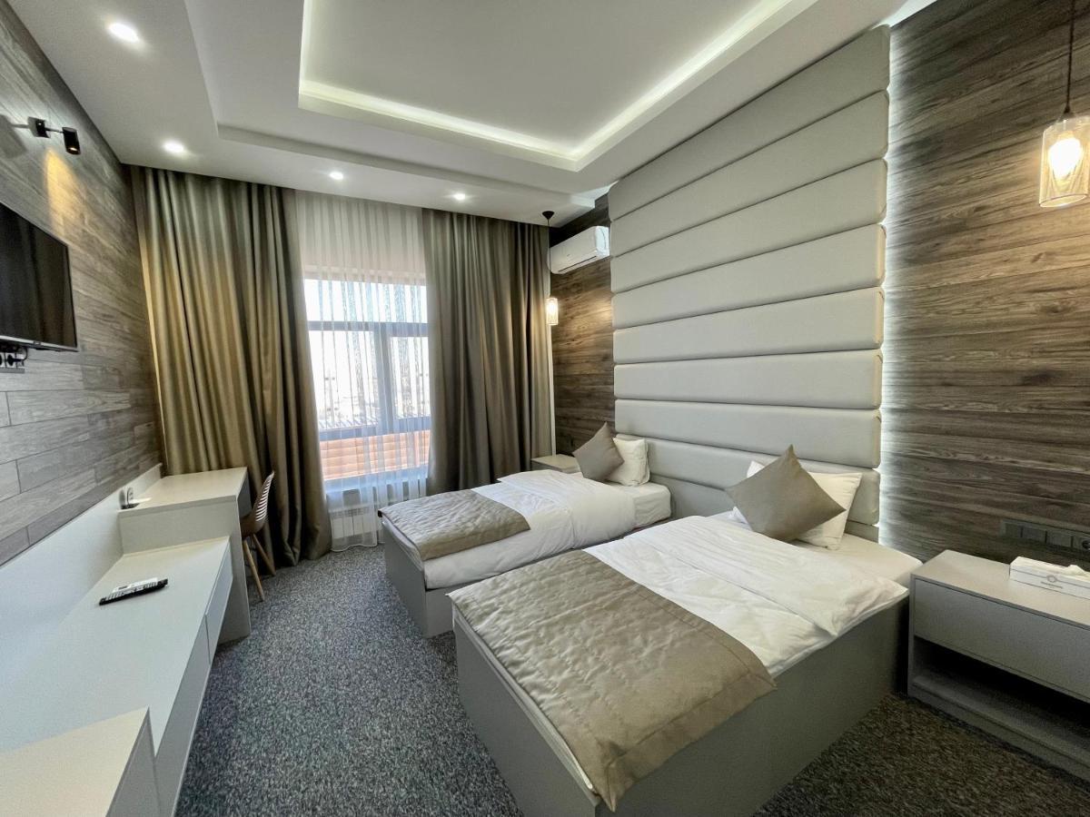 Terrasse Hotel & Bar Bishkek Exterior photo